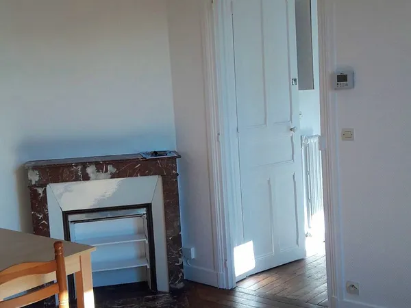 Loue T2 - 32m² - Boulogne entre Pont de Sèvres et Pont de St-Cloud