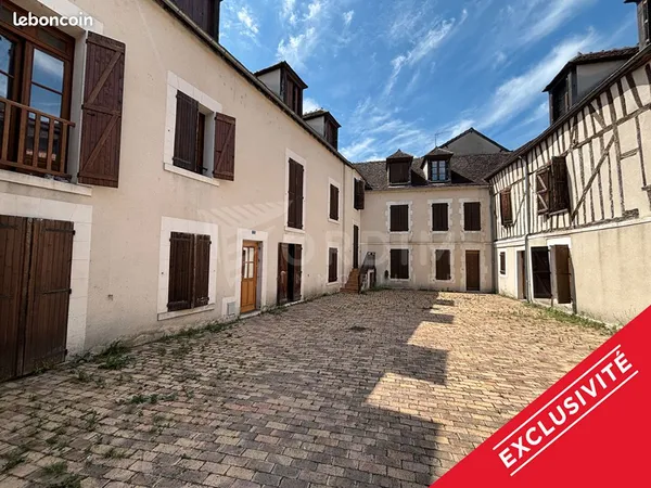 Studio 1 pièce 30 m²