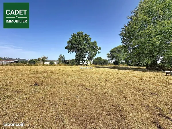Terrain 2400 m² Hocquigny