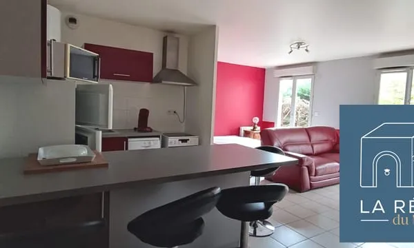 IDEALEMENT PLACE AGREABLE STUDIO MEUBLE EN REZ DE JARDIN AU CALM