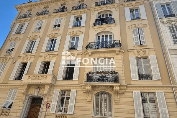 Appartement 3 pièces 125 m²