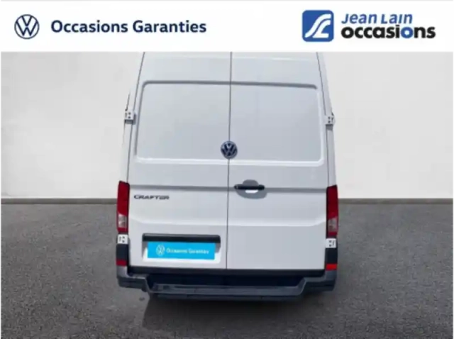 Volkswagen Crafter van 35 l3h3 2.0 tdi 140 ch bva — photo 11