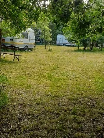 A vendre propriéte de 6 hectares dans l'ouest du gers