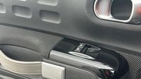 Citroen C3 1.2 PureTech 110ch S&S Shine 120-123g — photo 16