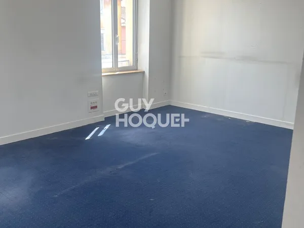 Appartement à vendre de 7 pièces de 153 m²