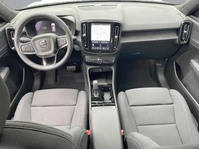 Volvo Xc40 recharge 238ch essential — photo 7