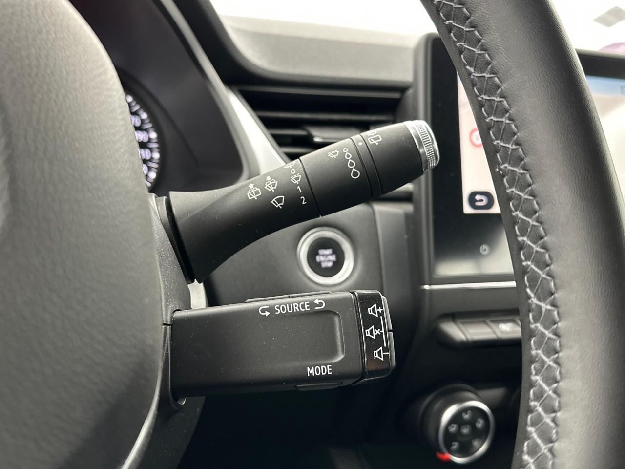 Renault Captur tce 130 fap business — photo 21