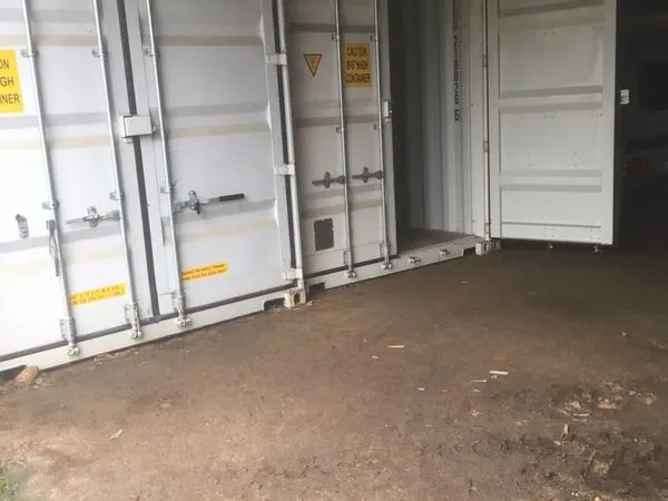 Stockage Location Ploemeur  16m² 90€