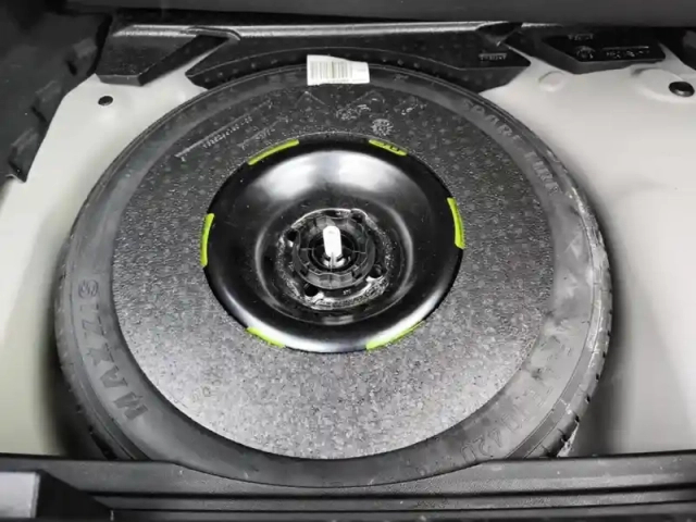 Ds Ds 3 ds3 crossback bluehdi 130 eat8 performance line+ — photo 27