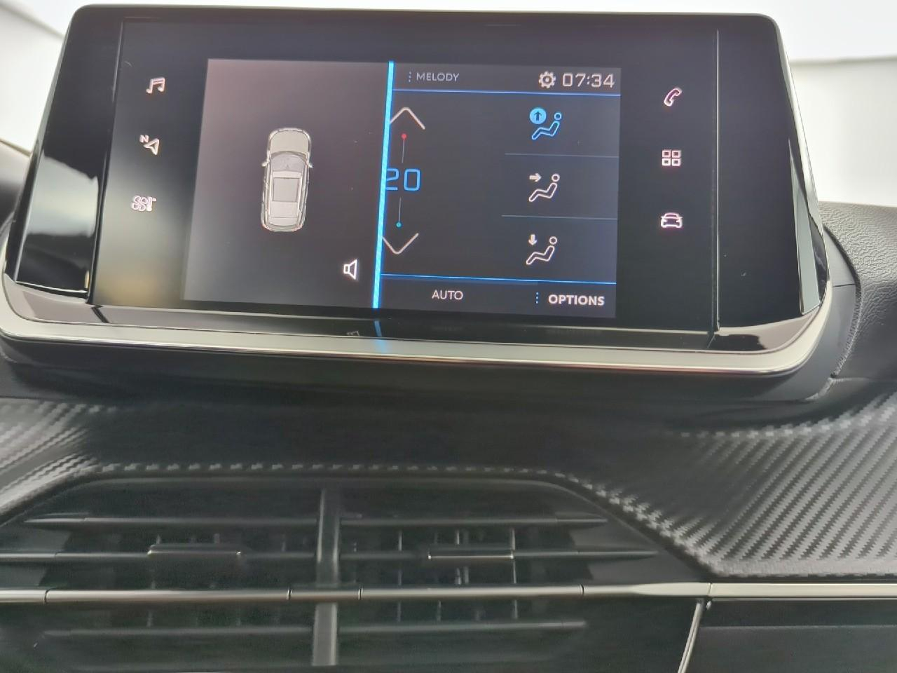 Peugeot 2008 puretech 100 s&s bvm6 active pack — photo 17