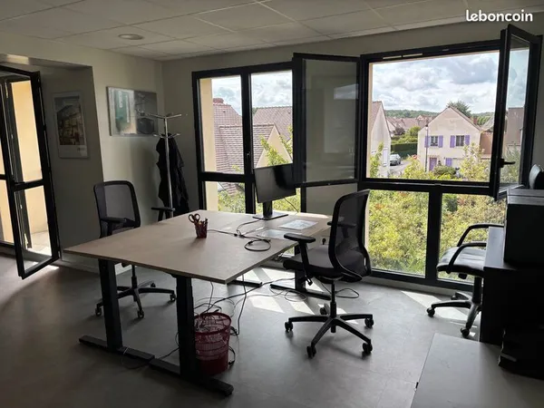 Bureau 89 m²