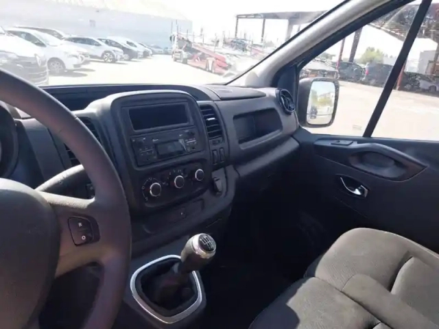 Renault Trafic fgn l1h1 1000 kg dci 120 — photo 14