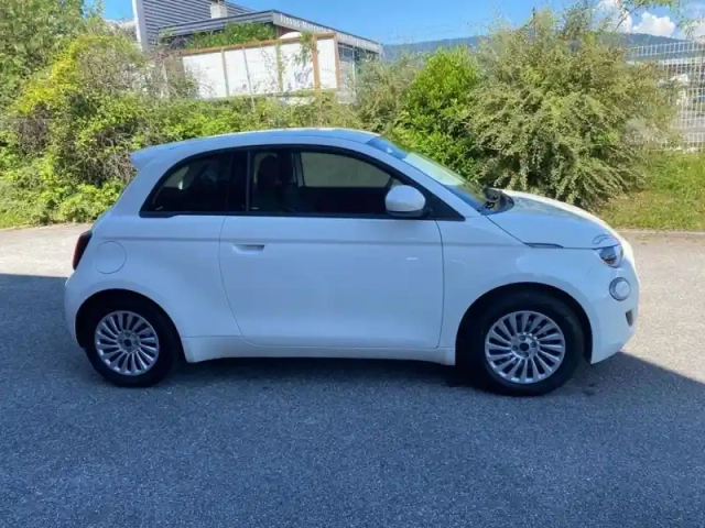 Fiat 500 e 95ch — photo 19