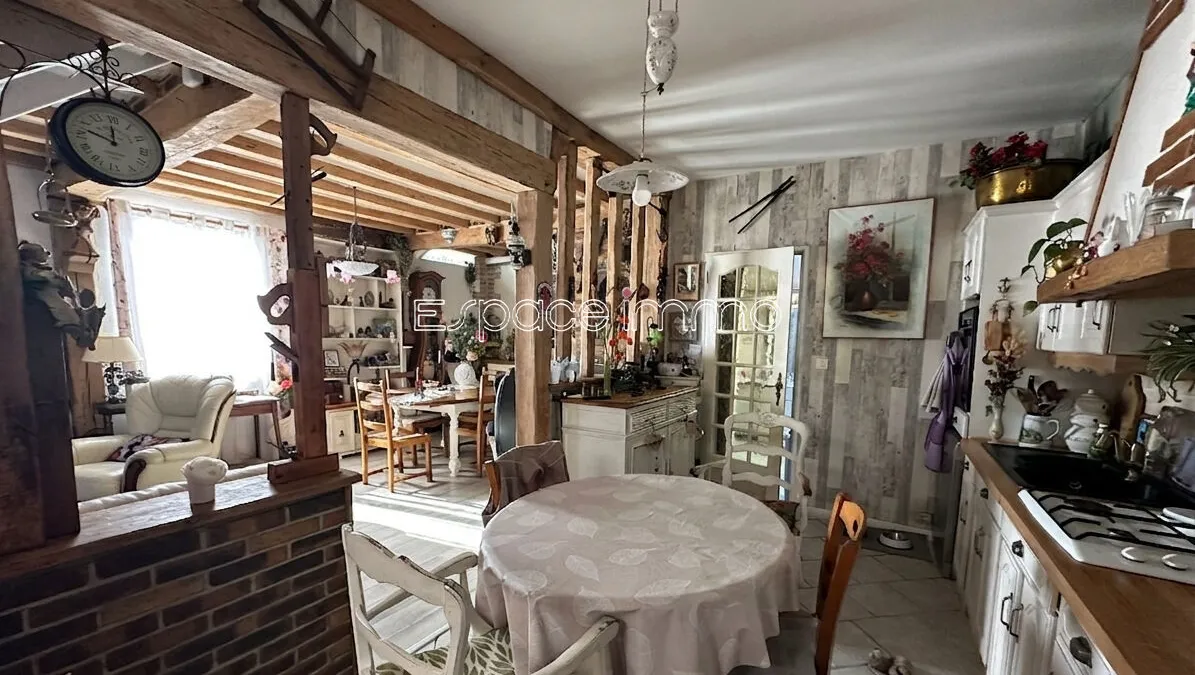 Photo 3