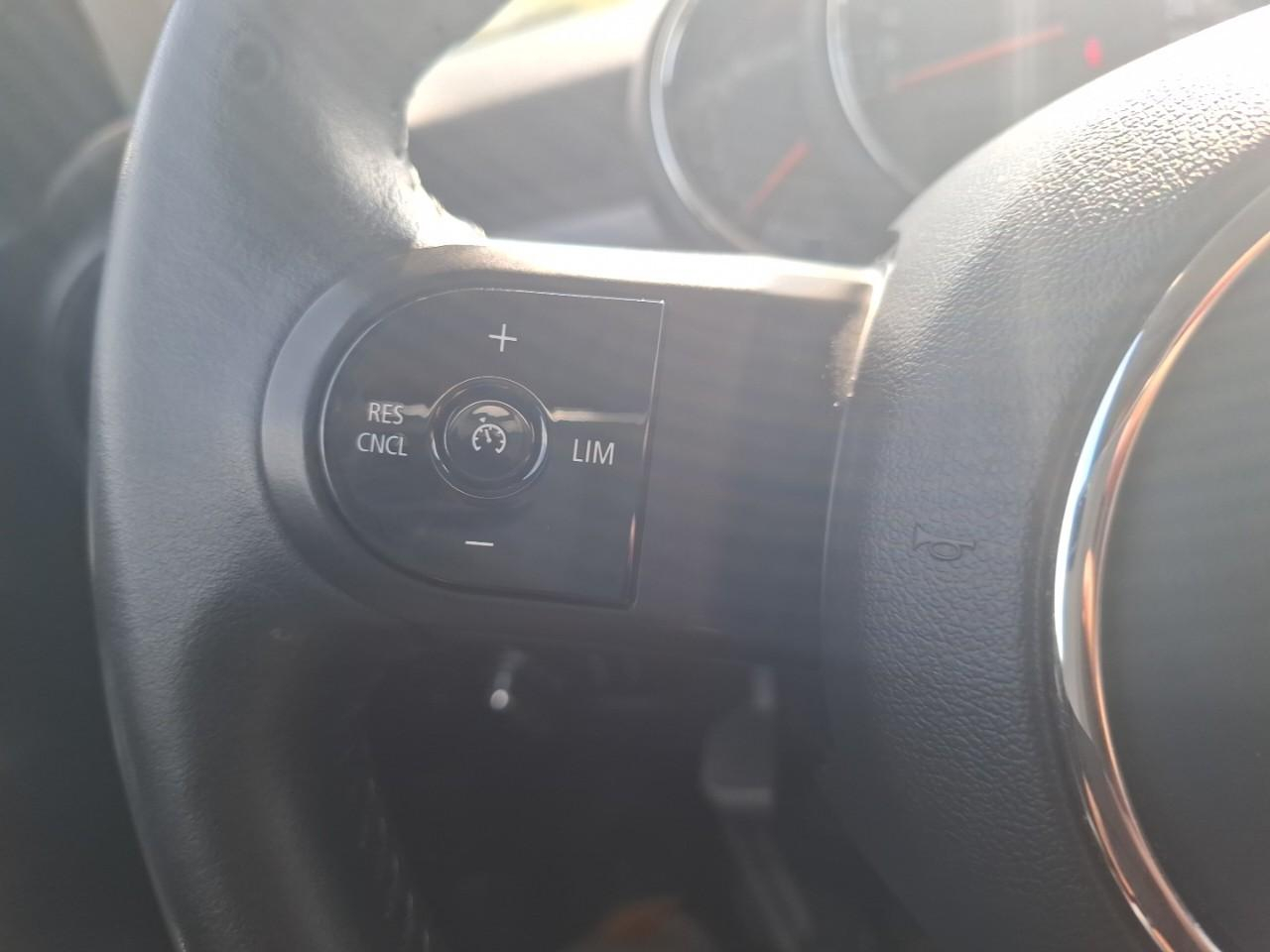 Mini One mini cooper 136ch classic bva7 — photo 14