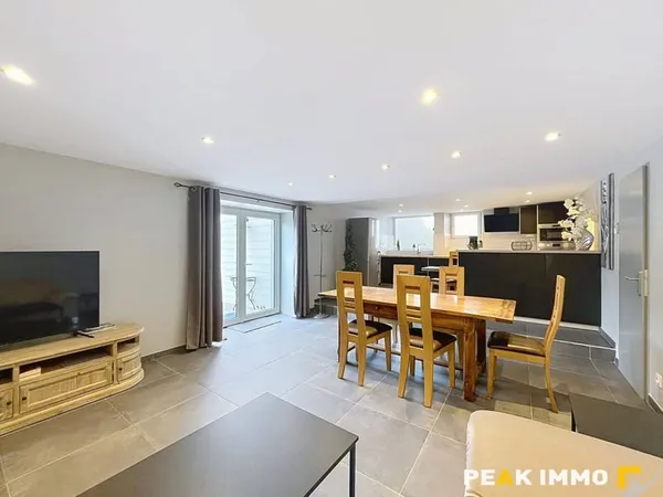 Appartement 3 pièces 81 m²