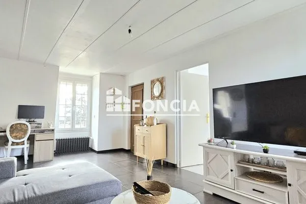 Appartement 3 pièces 82 m²