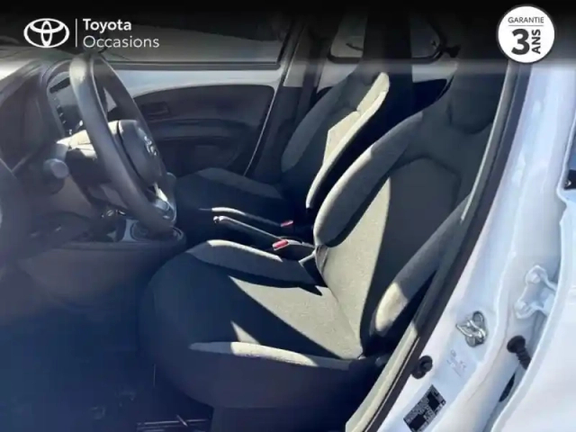 Toyota Aygo X 1.0 vvt-i 72ch active business my23 — photo 11