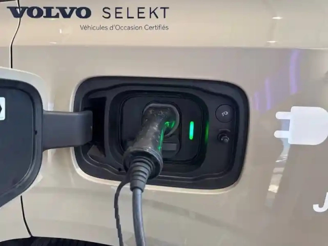 Volvo Ex90 twin performance awd 517 ch 1edt — photo 49