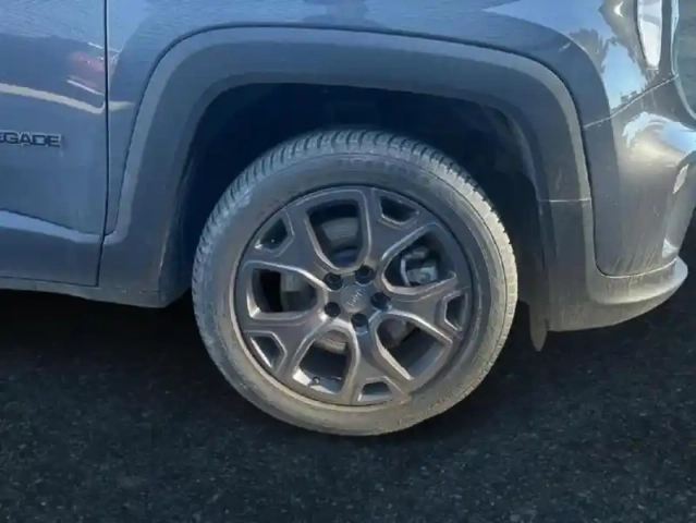 Jeep Renegade 1.3 turbo t4 240ch 4xe trailhawk at6 — photo 10