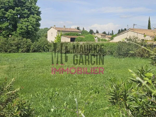 Terrain 654 m² L'Isle-sur-la-Sorgue