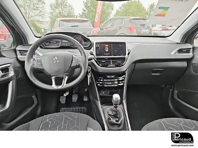 Peugeot 2008 bluehdi 100ch s&amp;s bvm5 — photo 23