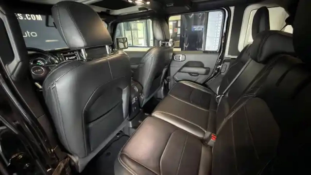 Jeep Wrangler unlimited 4xe 2.0 l t 380 ch phev 4x4 bva8 — photo 14