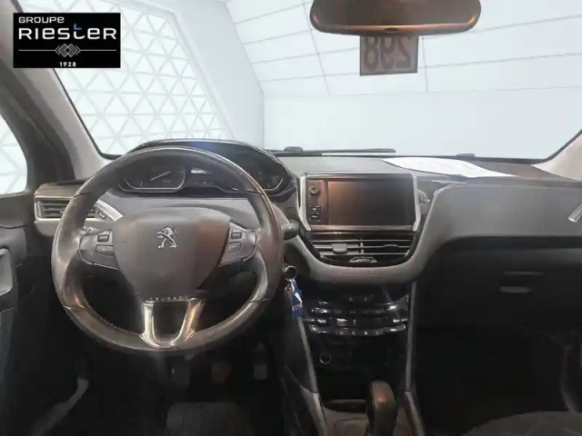 Peugeot 2008 puretech 82ch bvm5 — photo 52