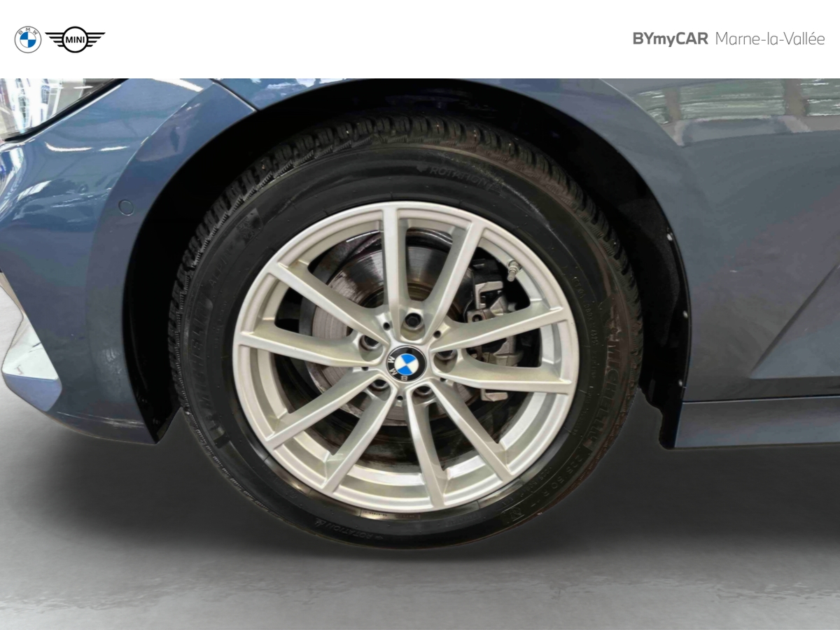 BMW Touring 318d 150 ch BVA8 — photo 18