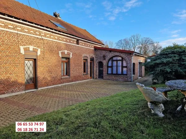 Maison 157m2 +21 m² aménageable à Havrincourt 62147 DPE : D