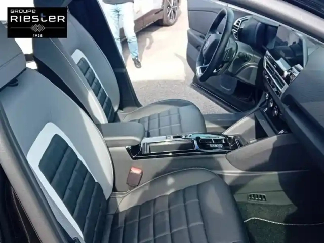 Citroën C4 hybride 145 ch e-dcs6 — photo 15