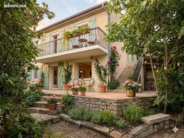 Vente villa 5 chambres, jardin sans vis à vis avec piscine 34570 Murviel les Montpellier