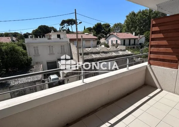 TYPE 1 TERRASSE ET PARKING PMR