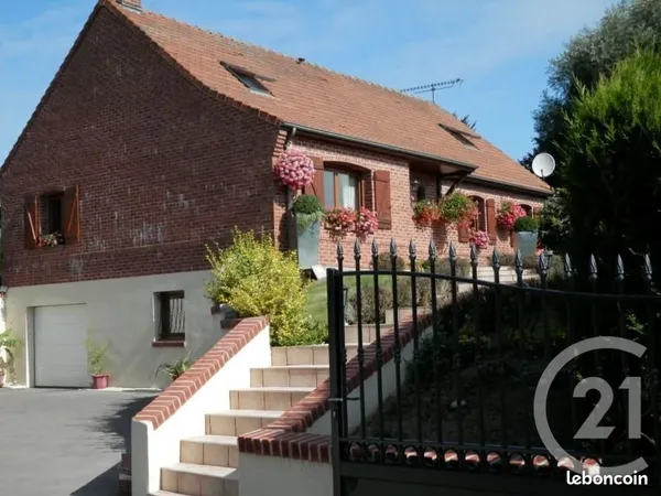 Maison 8 pièces 189 m²