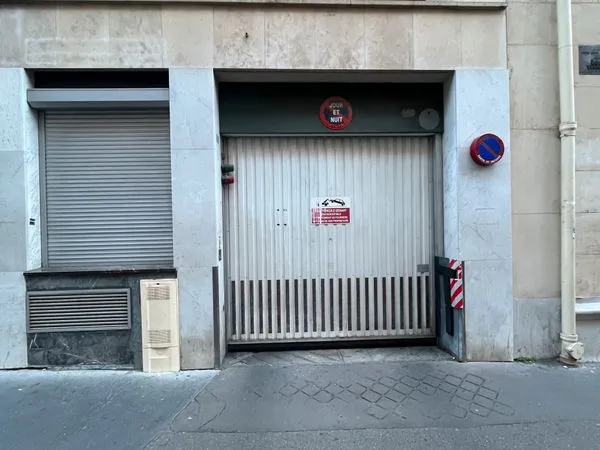 Parking à louer