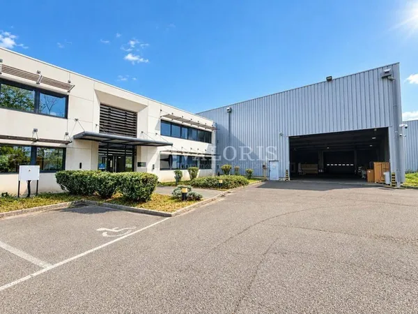 ENTREPOT - LOGISTIQUE à VENDRE