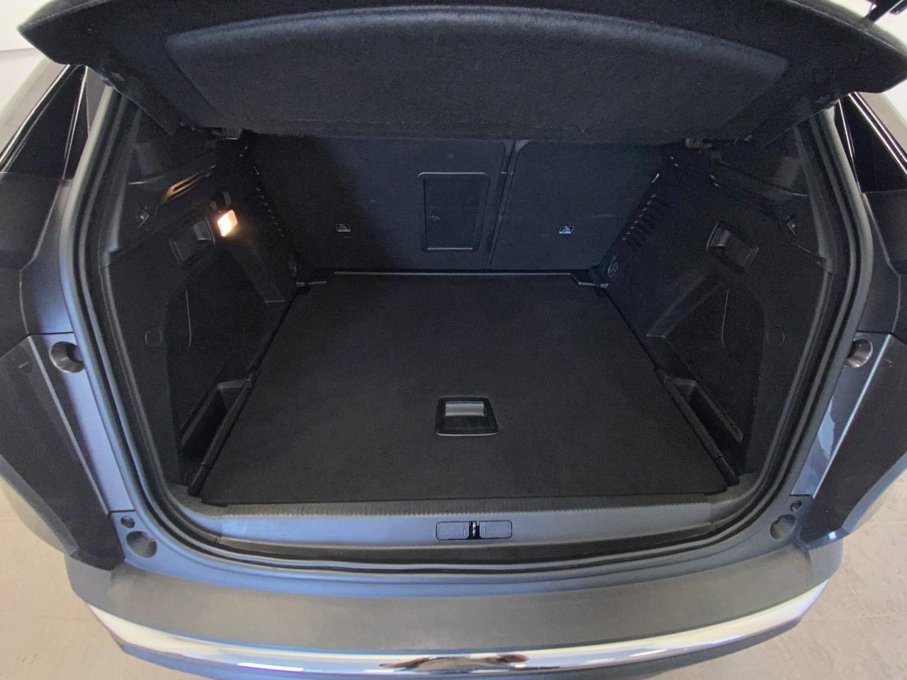 Peugeot 3008 bluehdi 130ch s&s eat8 gt — photo 6