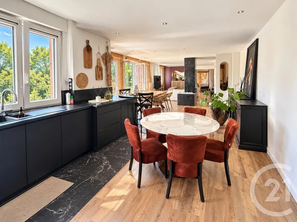 Appartement 5 pièces 102 m²