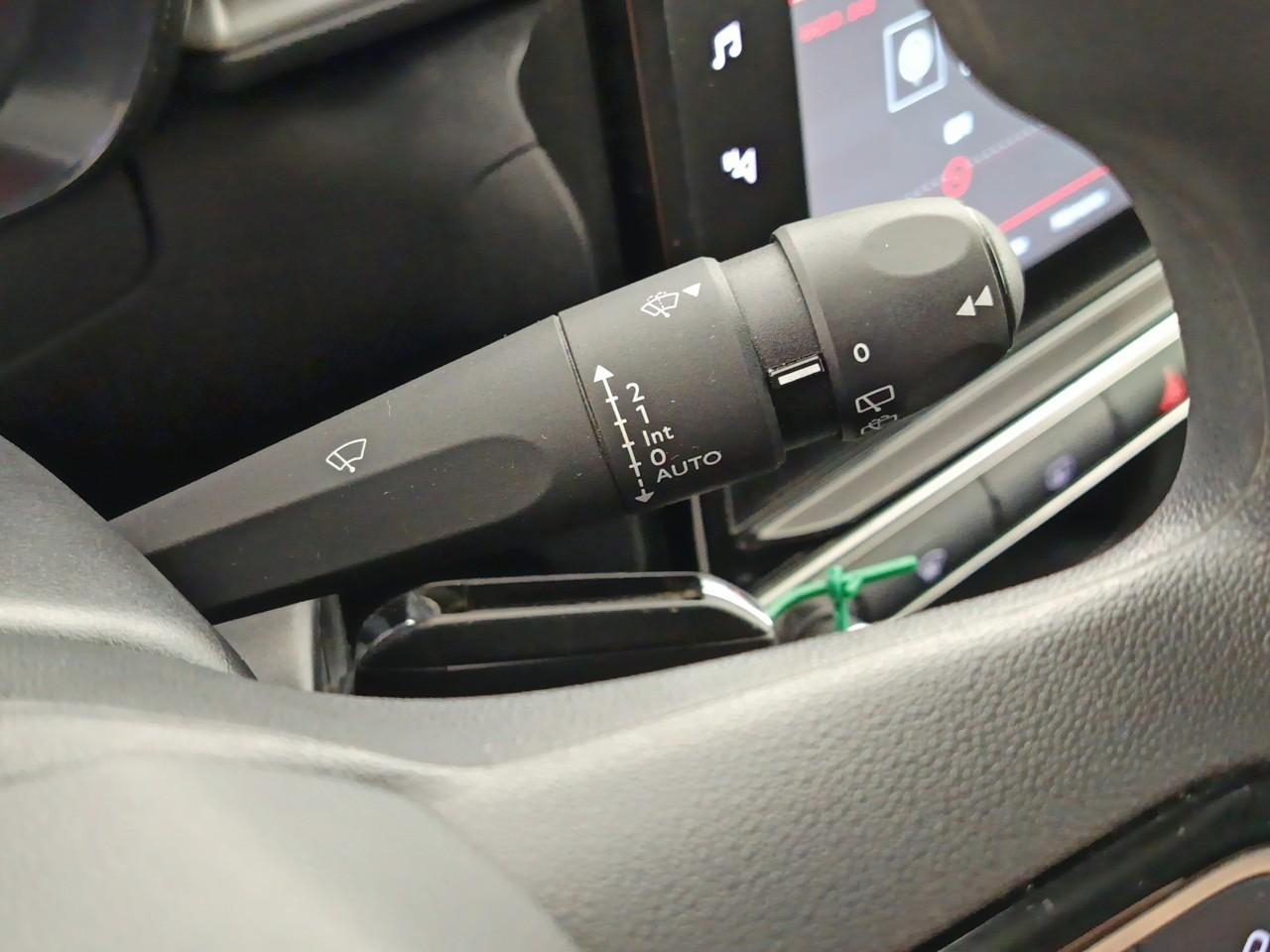 Citroën C3 puretech 83 ch bvm5 max — photo 23