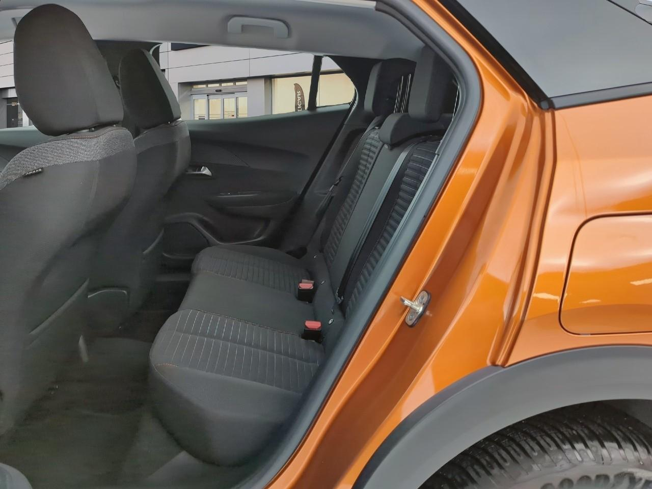 Peugeot 2008 puretech 100 s&s bvm6 active pack — photo 10