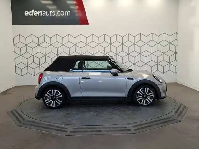 Mini Mini cabriolet cooper 136 ch dkg7 — photo 6