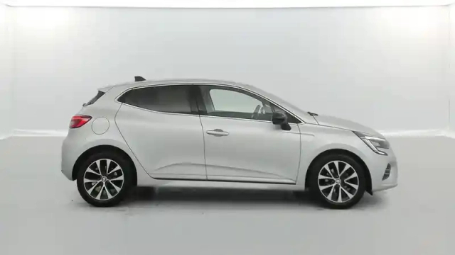 Renault Clio tce 90 — photo 15