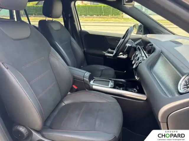 Mercedes Eqa 250+ — photo 13
