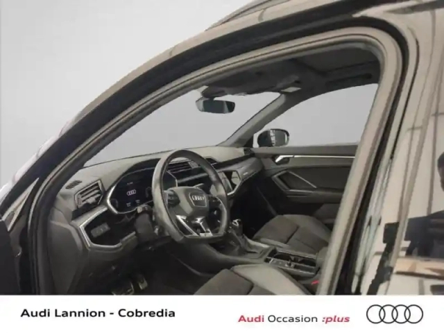 Audi Q3 35 tdi 150ch 124g s line s tronic 7 — photo 7