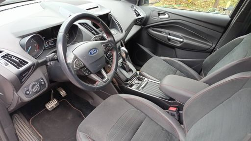 Ford Kuga 2.0 TDCi 150 AWD Powershift - ST-Line – 2019 – 120149 km – Diesel – Boîte Automatique — photo 23