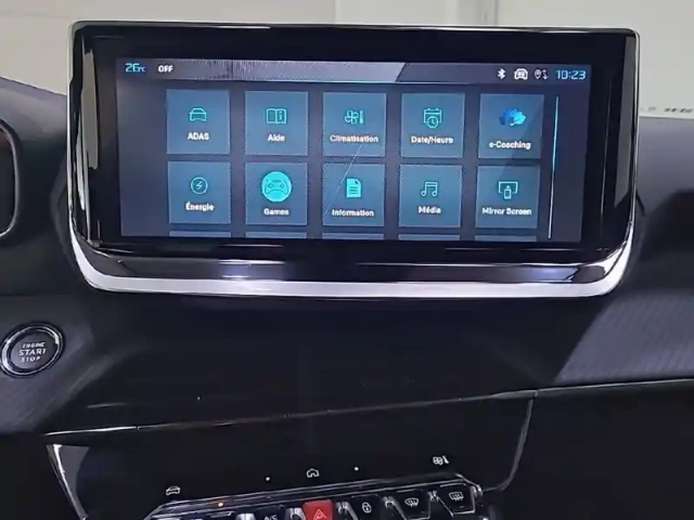 Peugeot 2008 electrique 54 kwh 156 ch