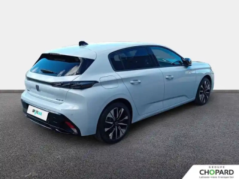 Peugeot 308 plug-in hybrid 195 ch e-dcs7