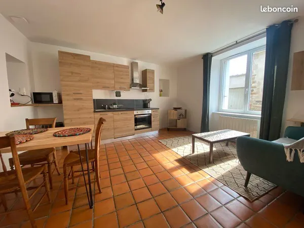 À louer - Location T2 à l'année - Bourg de Plounez, Paimpol