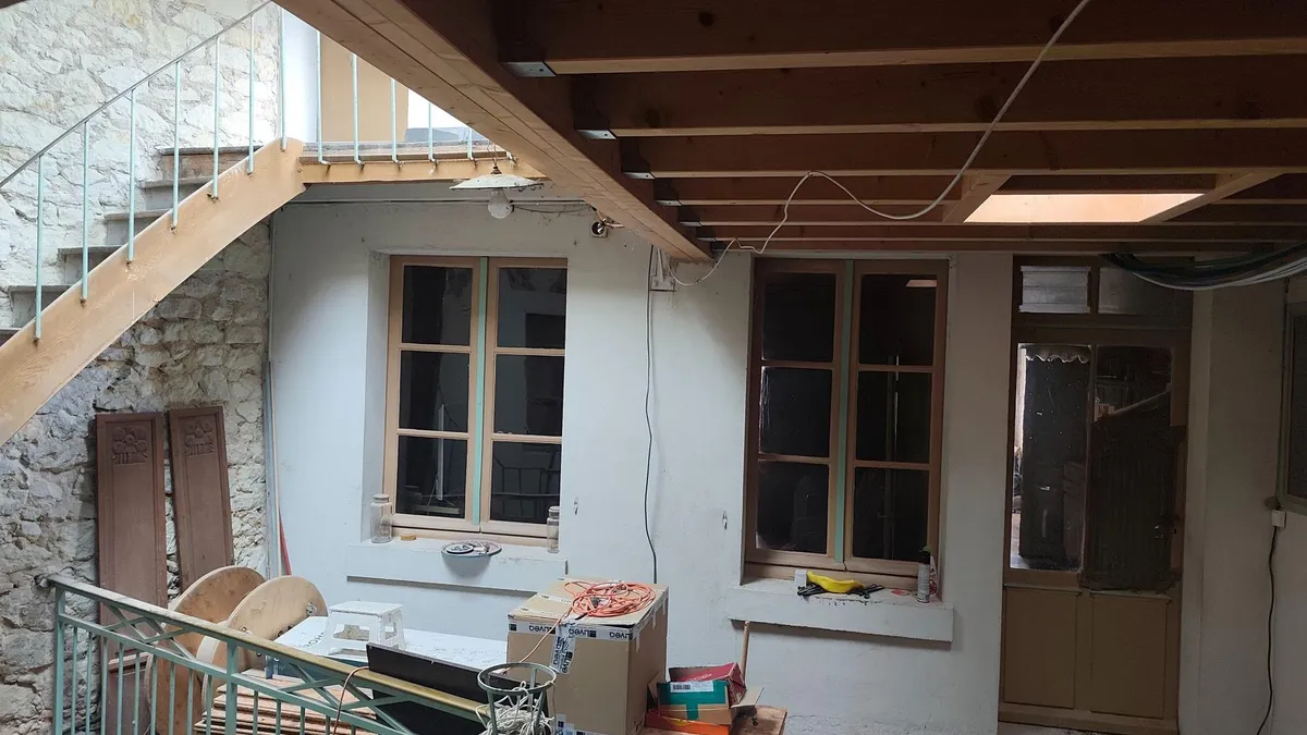 Photo 6