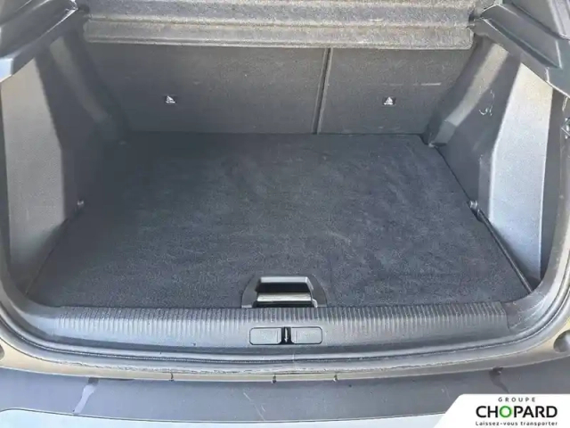 Peugeot 2008 hybrid 145 e-dcs6 — photo 23